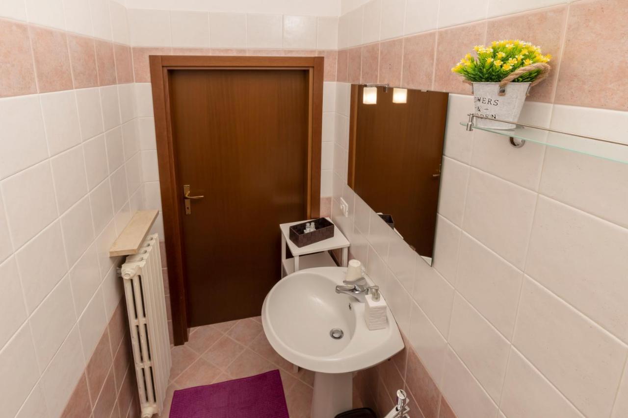 ヴェローナCasa Kataleaアパートメント エクステリア 写真
